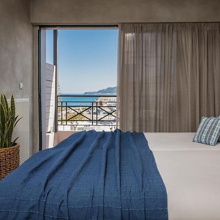 Phoenix Hotel Zakynthos Town Exterior photo