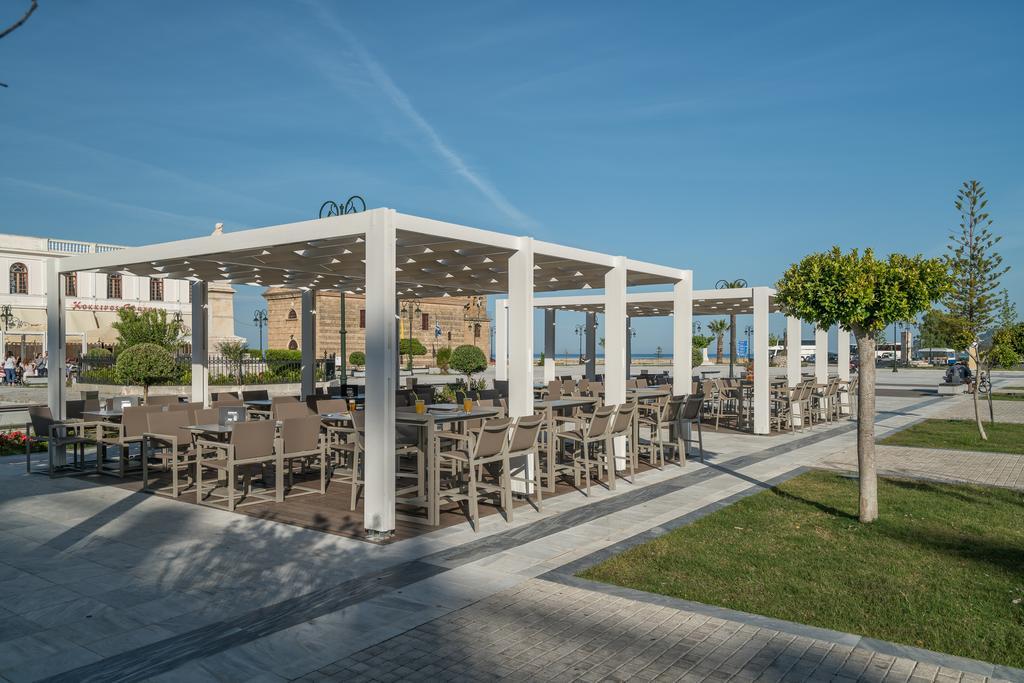 Phoenix Hotel Zakynthos Town Exterior photo