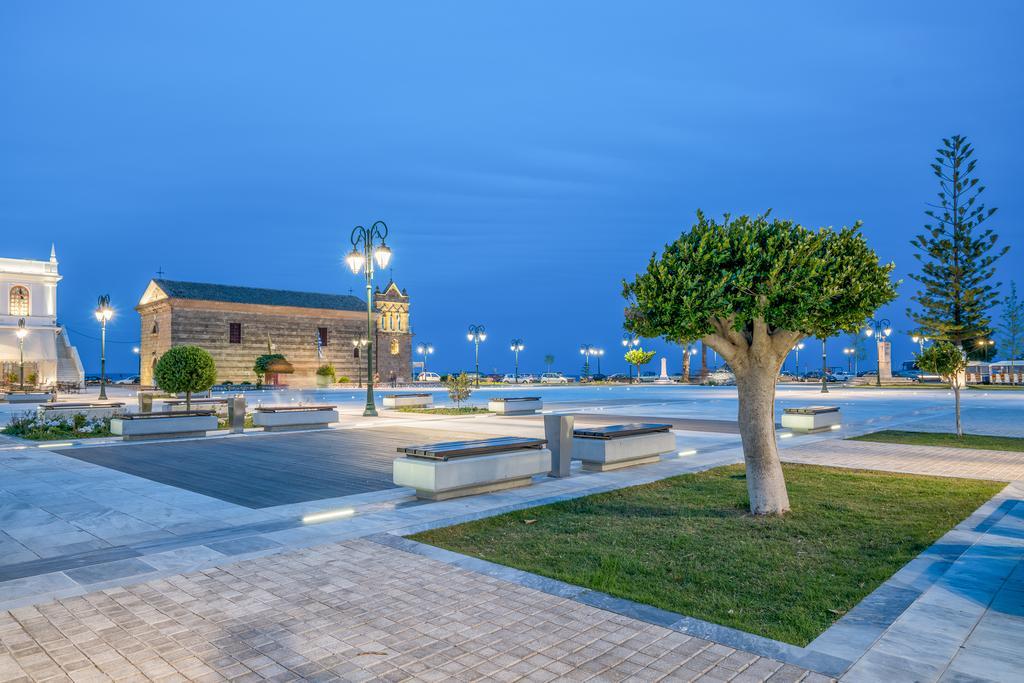 Phoenix Hotel Zakynthos Town Exterior photo